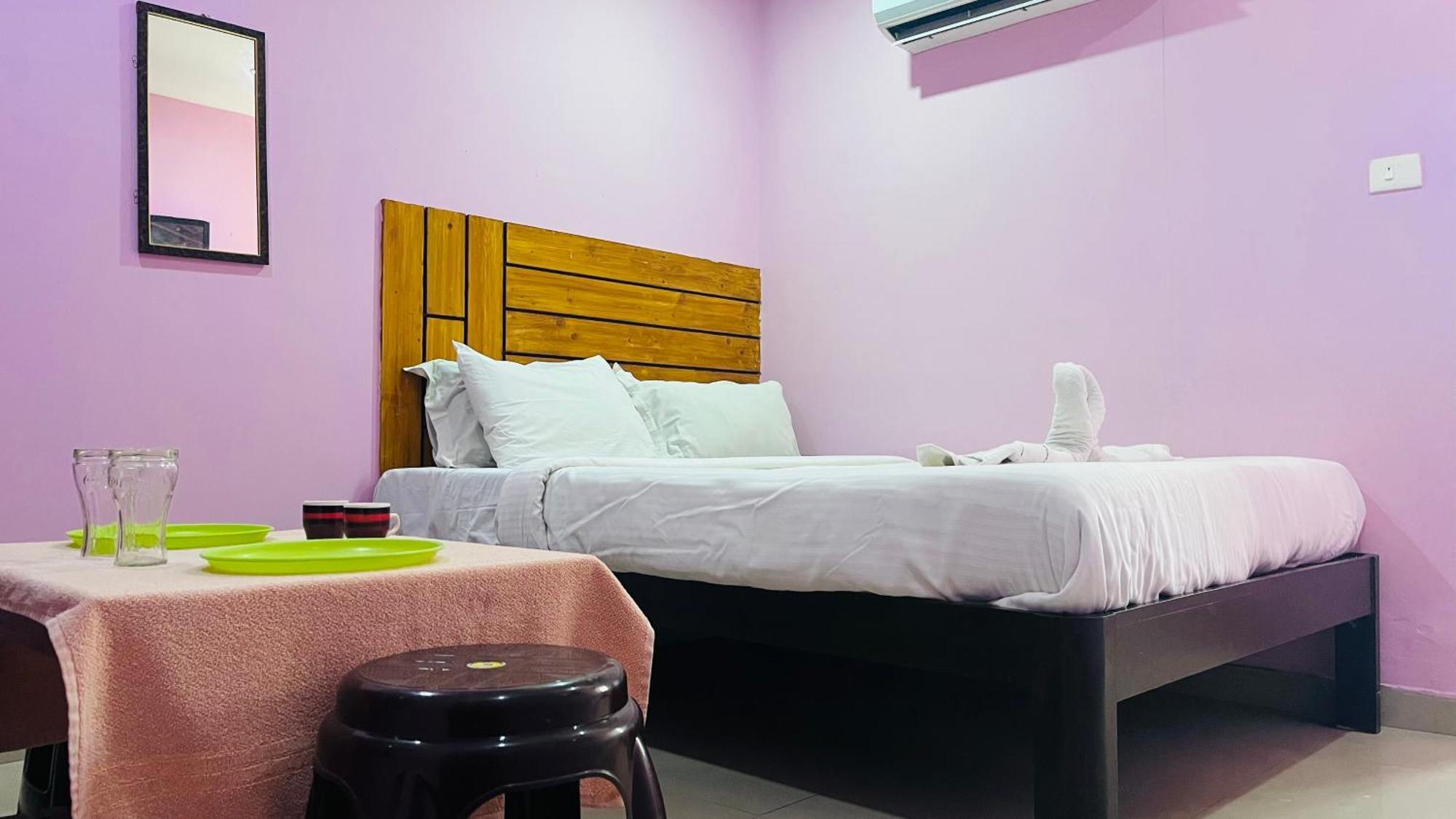 Skyway Rooms Puducherry Zewnętrze zdjęcie